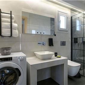 3 bedroom seaside villa with pool & jacuzzi, near Acharavi, sleeps 6